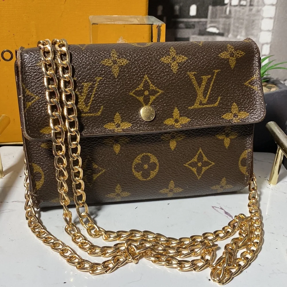 Authentic Louis Vuitton Monogram Porte Tresor Wallet